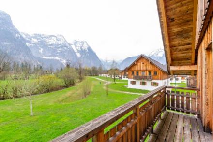 Luxery Salzkammergut Chalet E (AT-8400)