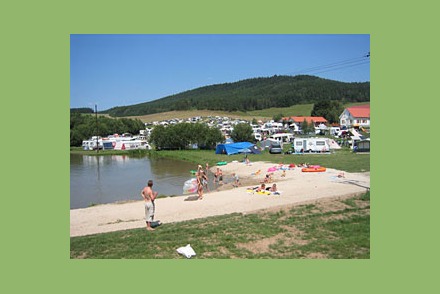 Diverse Tenten Op Chvalsiny bij Cesky Krumlov